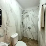 Anis Apartamento Sarandë