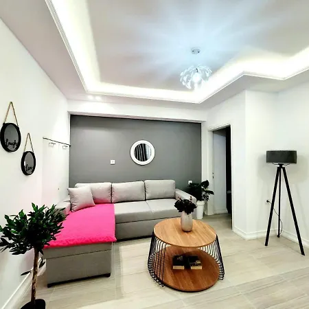 Anis Sarandë