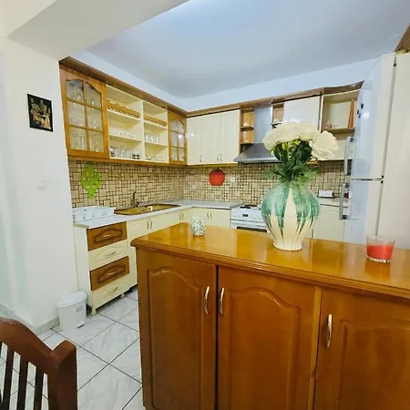 Anis Apartment